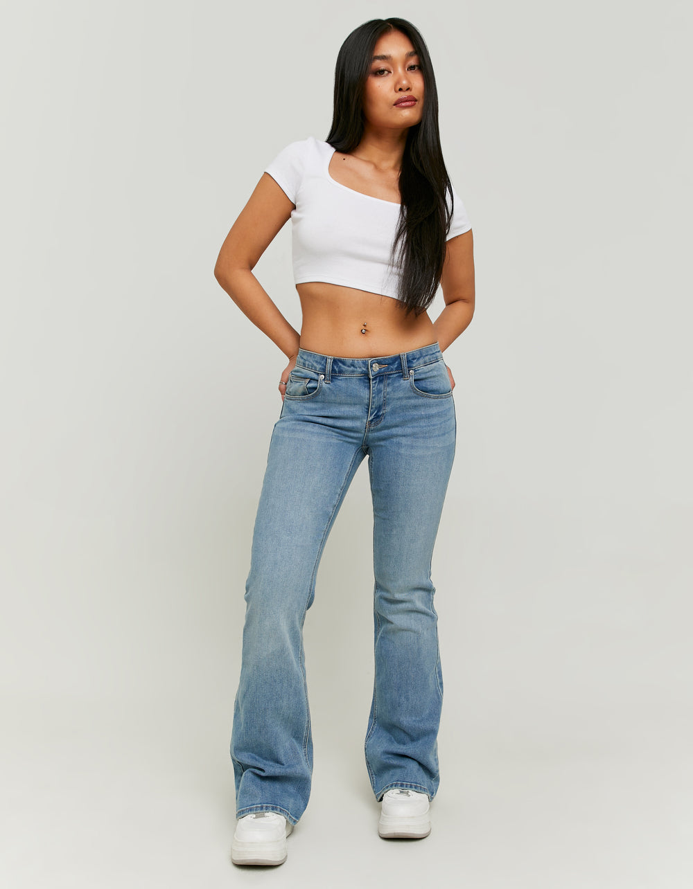 Ladies Blue Low-Waist Bootcut Jeans-Model Full Front View