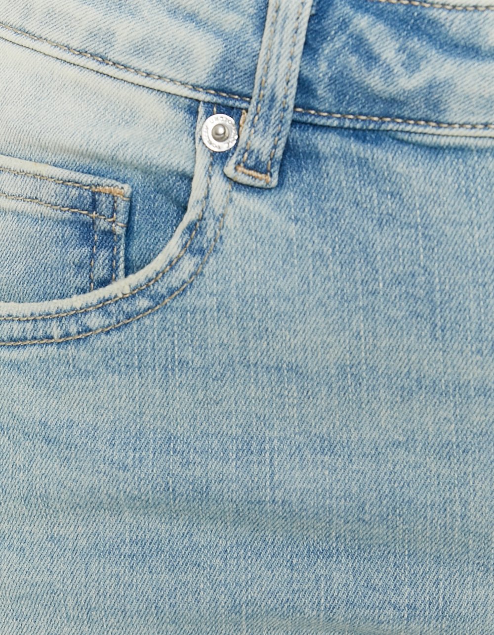 Ladies Light Wash Low Waist Bootcut Jeans-Front Pocket View