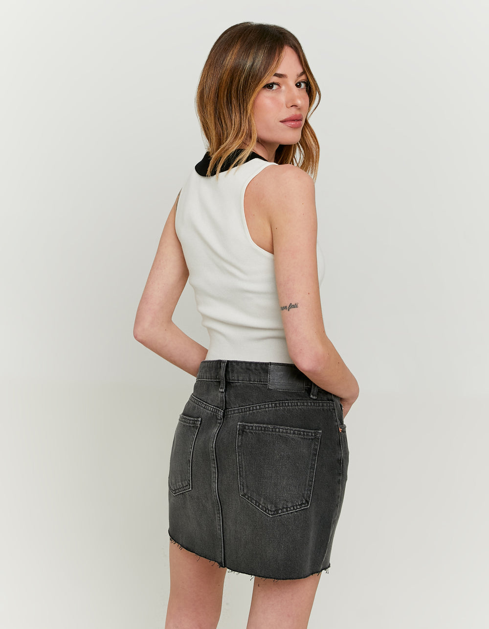 Ladies Knitted White/Black Polo Top-Model Back View