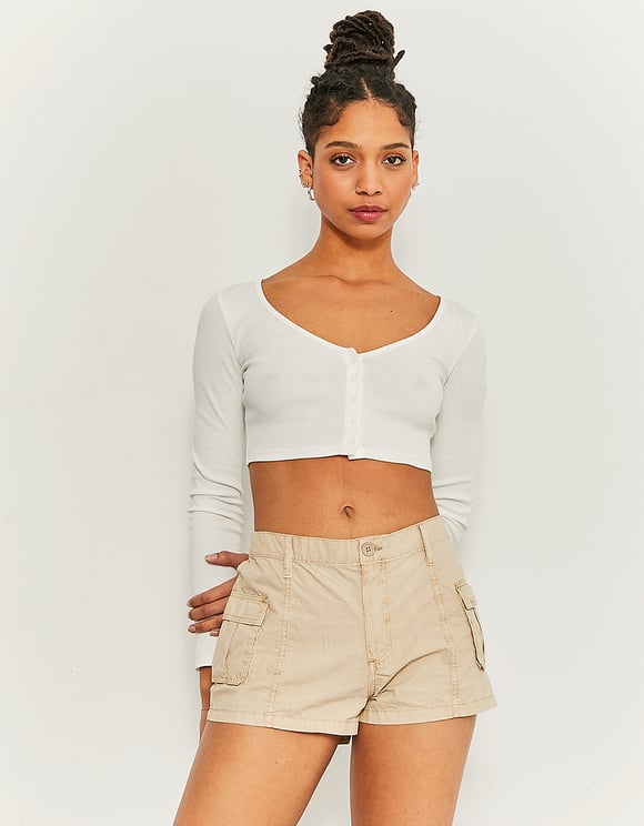 Beige low waist cargo shorts model front view