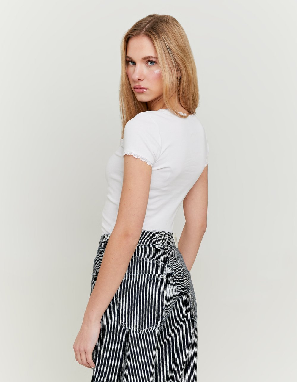 Ladies Basic White Top With Lace Detail-Model Back View