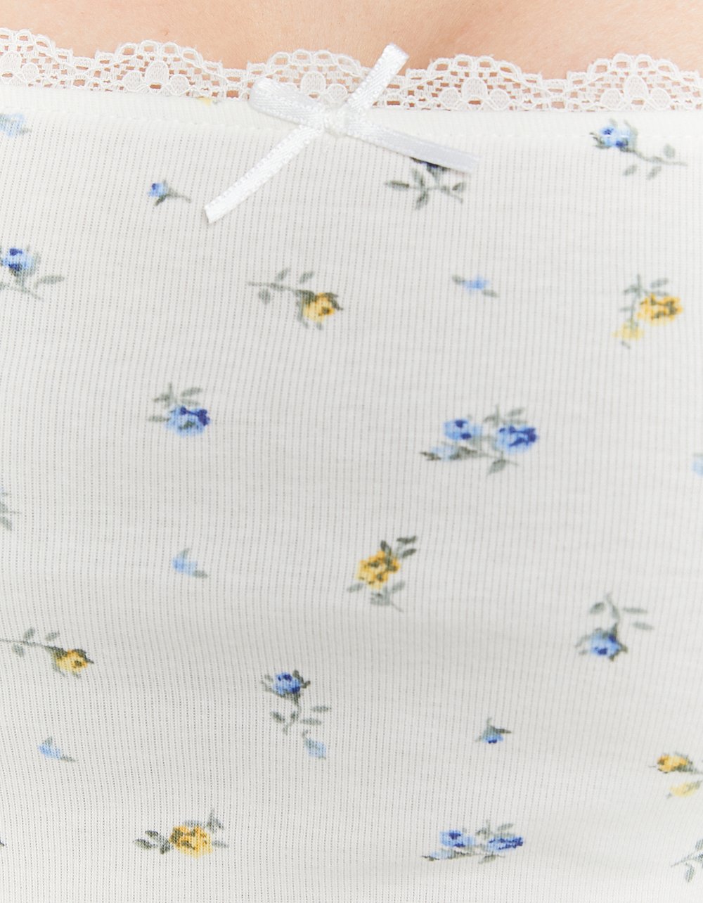 Ladies Basic White Top With Lace Detail And Floral Print-Pattern View