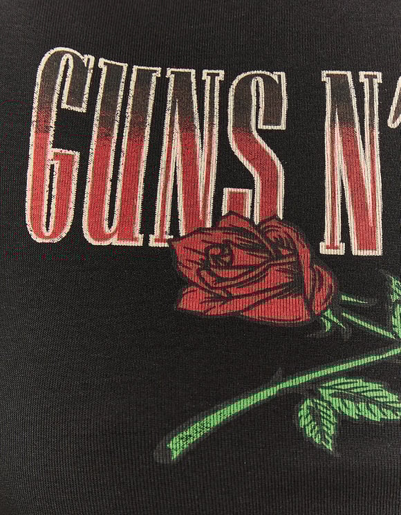 Ladies Black Guns & Roses Cropped T-Shirts-Close Up View