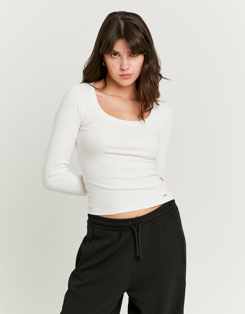 Tally Weijl Basic Plain White Top White model front view