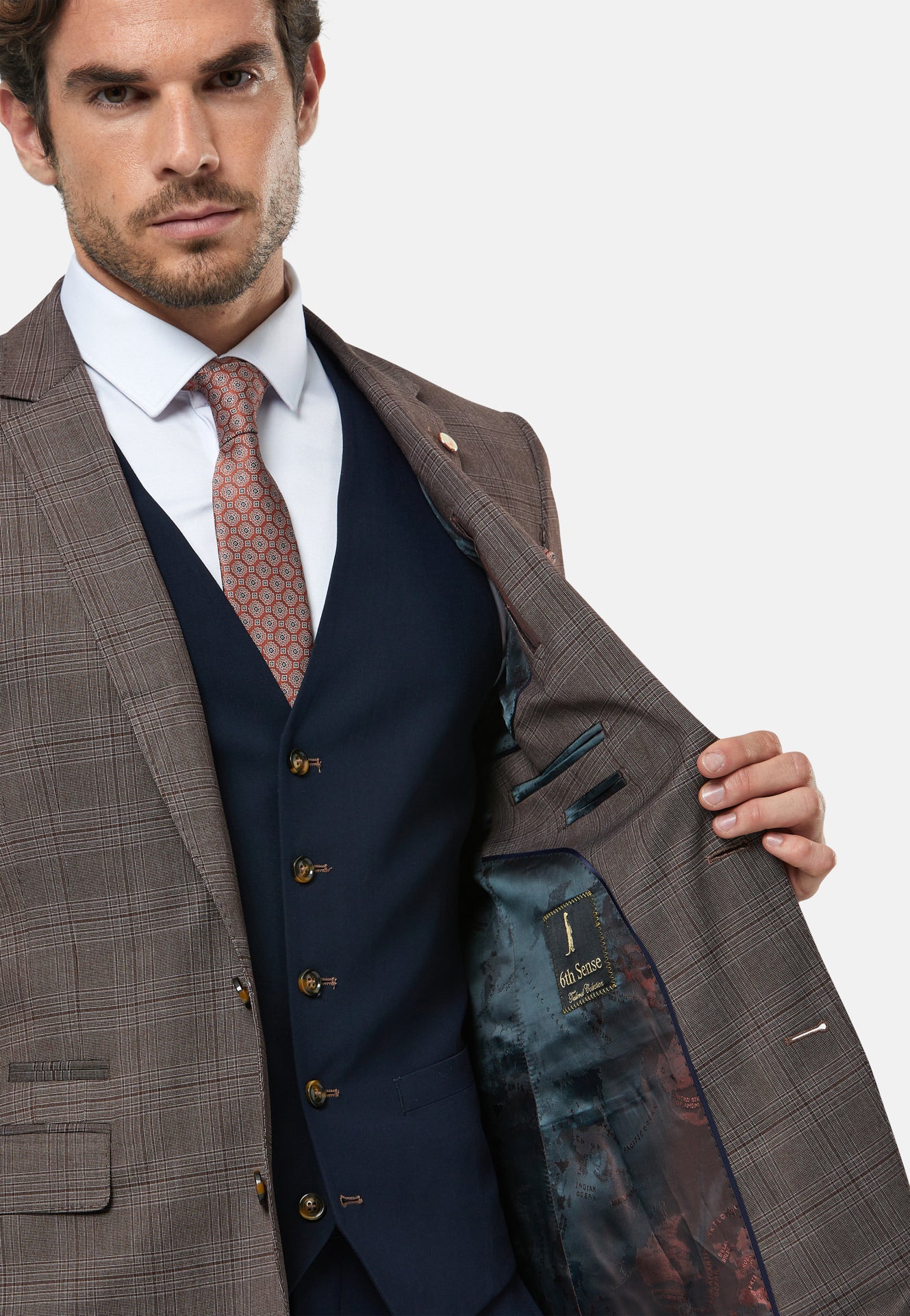 Men's Trump Seal 3 Piece Suit-Waistcoat View