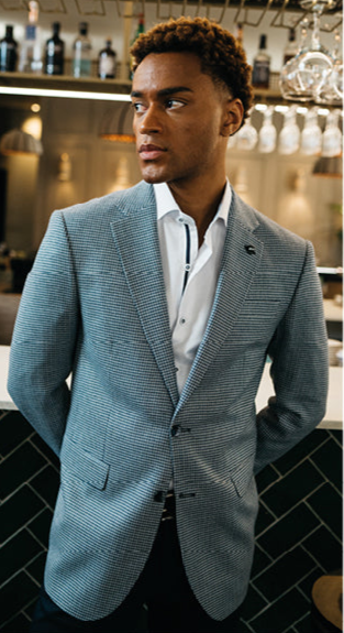 Malmo Tapered Fit Blue/Navy Pattern Blazer-Model looking right