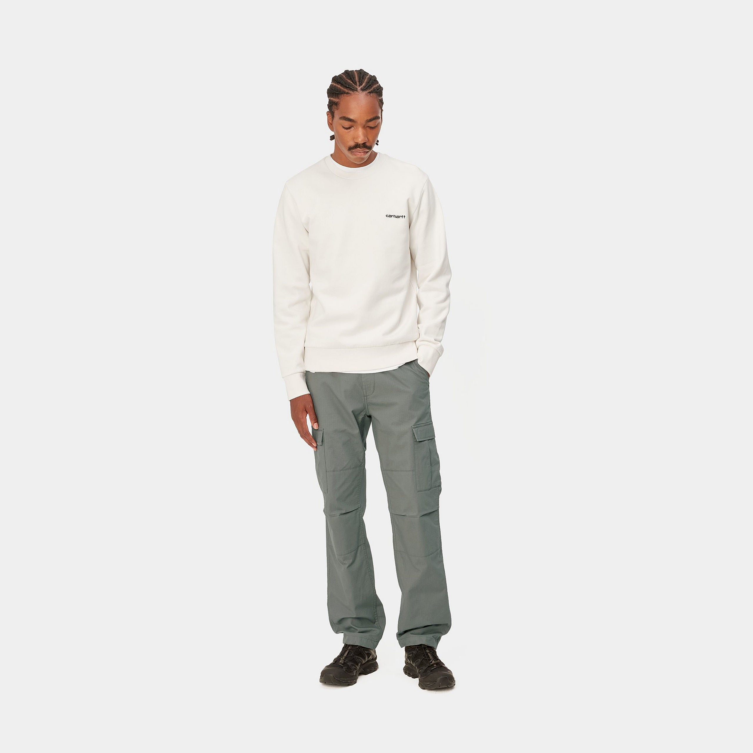 Carhartt WIP Aviation Cargo Pant-Smoke Green Smoke Green model front view