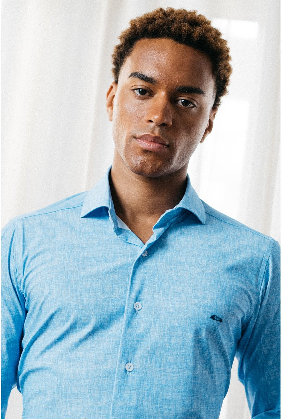 DARIO BELTRAN Aytona Blue Long Sleeve Shirt Blue model front view