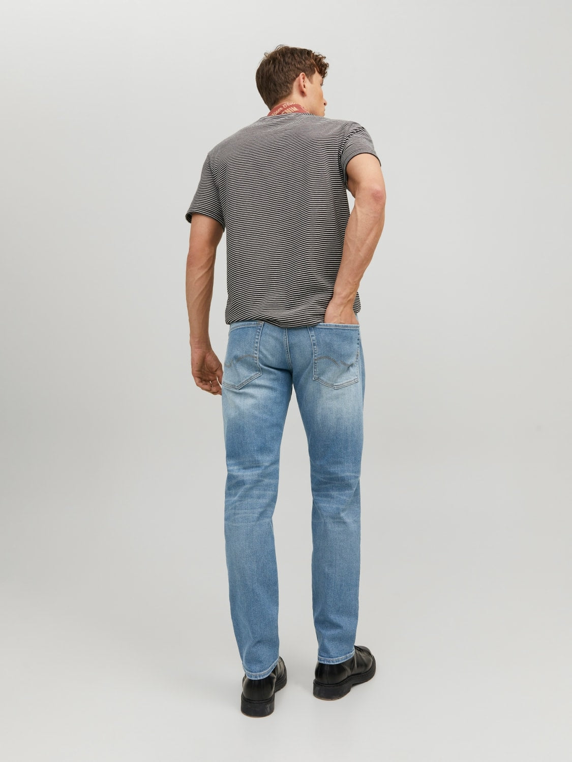 JACK & JONES Mike 011 Relaxed Tapered Fit Jeans BLUE DENIM view 18