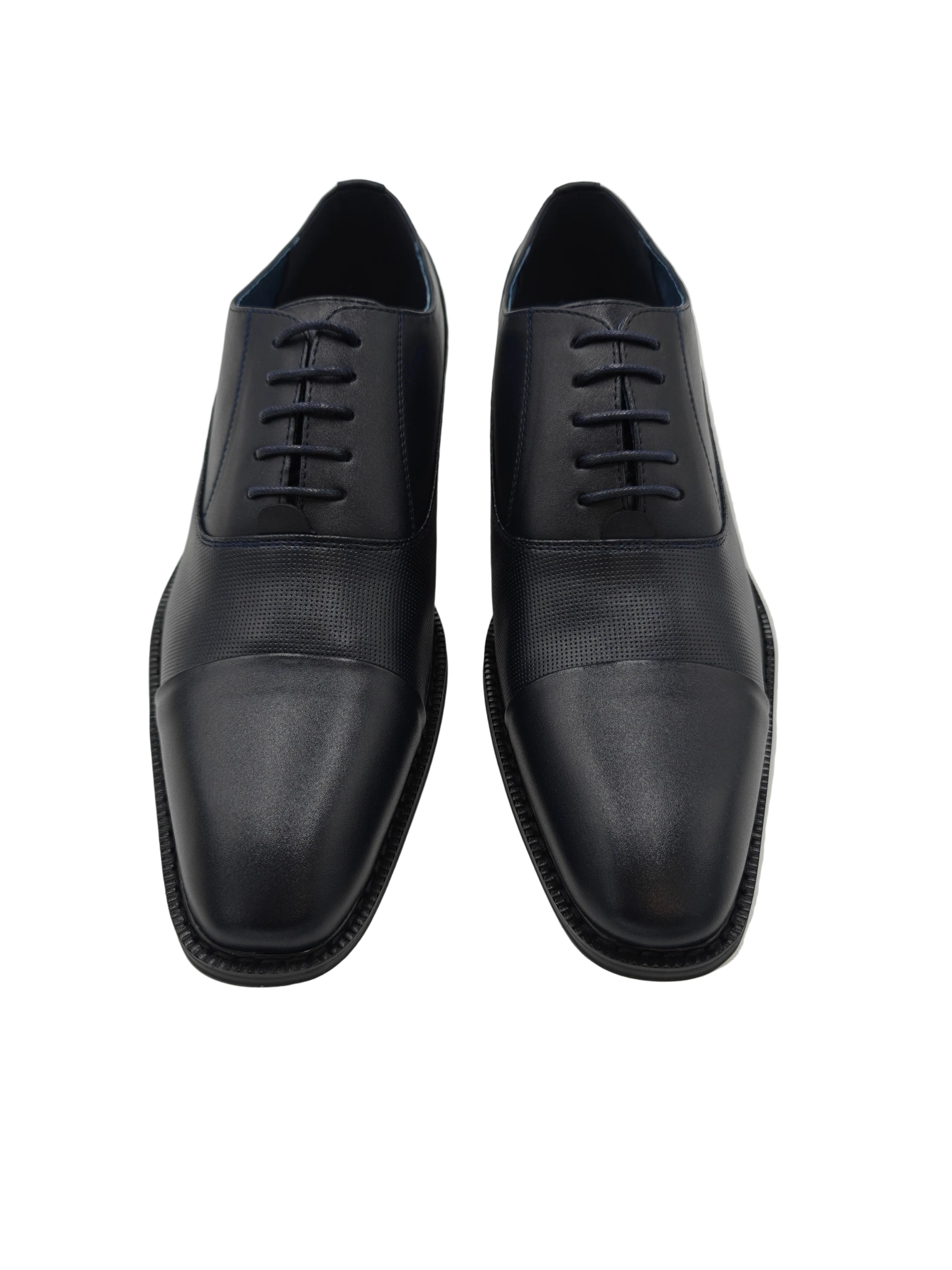 Front view of Goor men's navy Oxford dress shoes with lace-up fastening