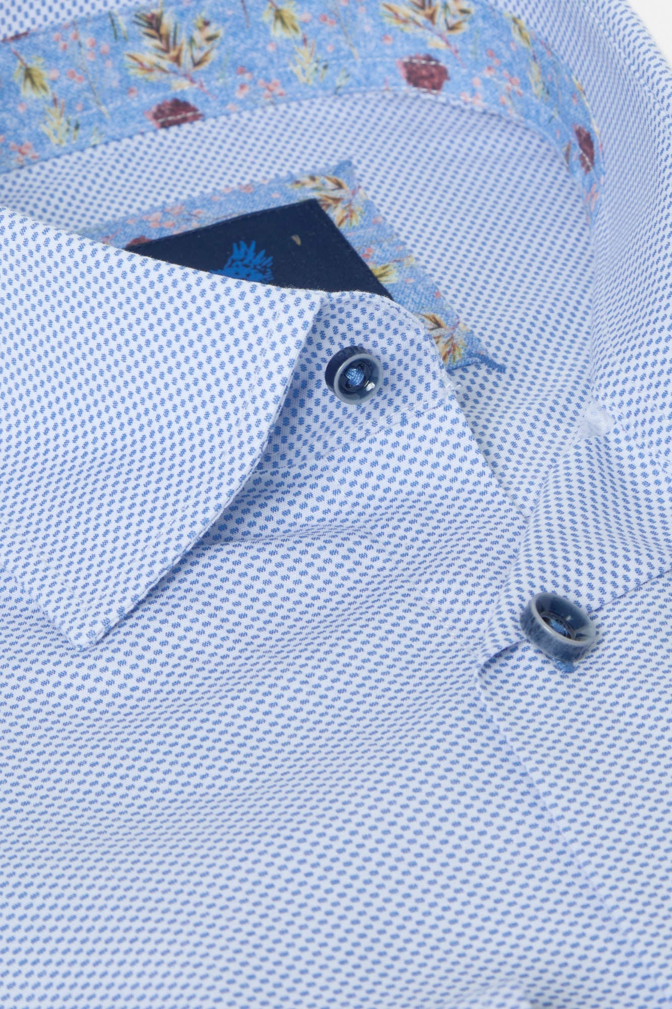 BENETTI Beckham Sky Shirt Sky model front view