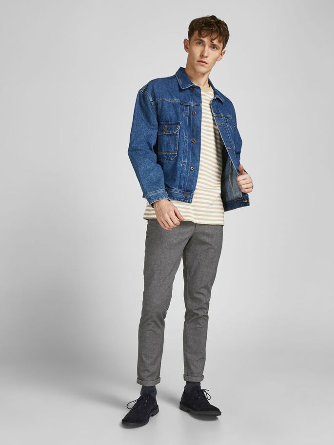 JACK JONES PREMIUM Marco Fury AKM Drizzle Chinos Drizzle model front view