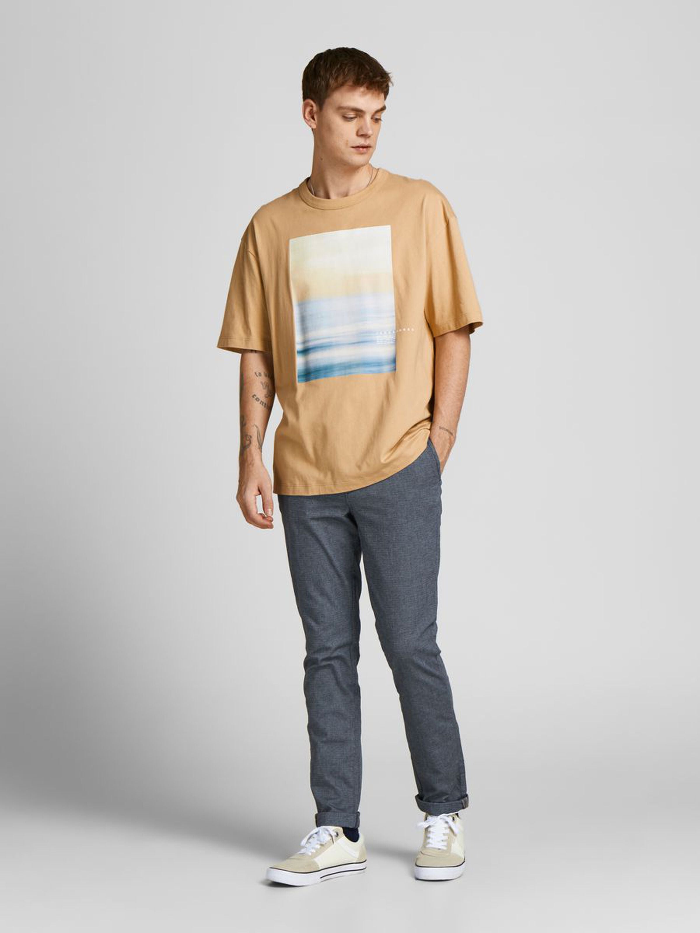 JACK JONES PREMIUM Marco Fury Faded Denim Chinos Faded Denim detail view