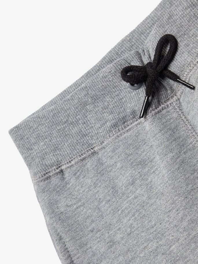Cuff detail on kids sweatpants