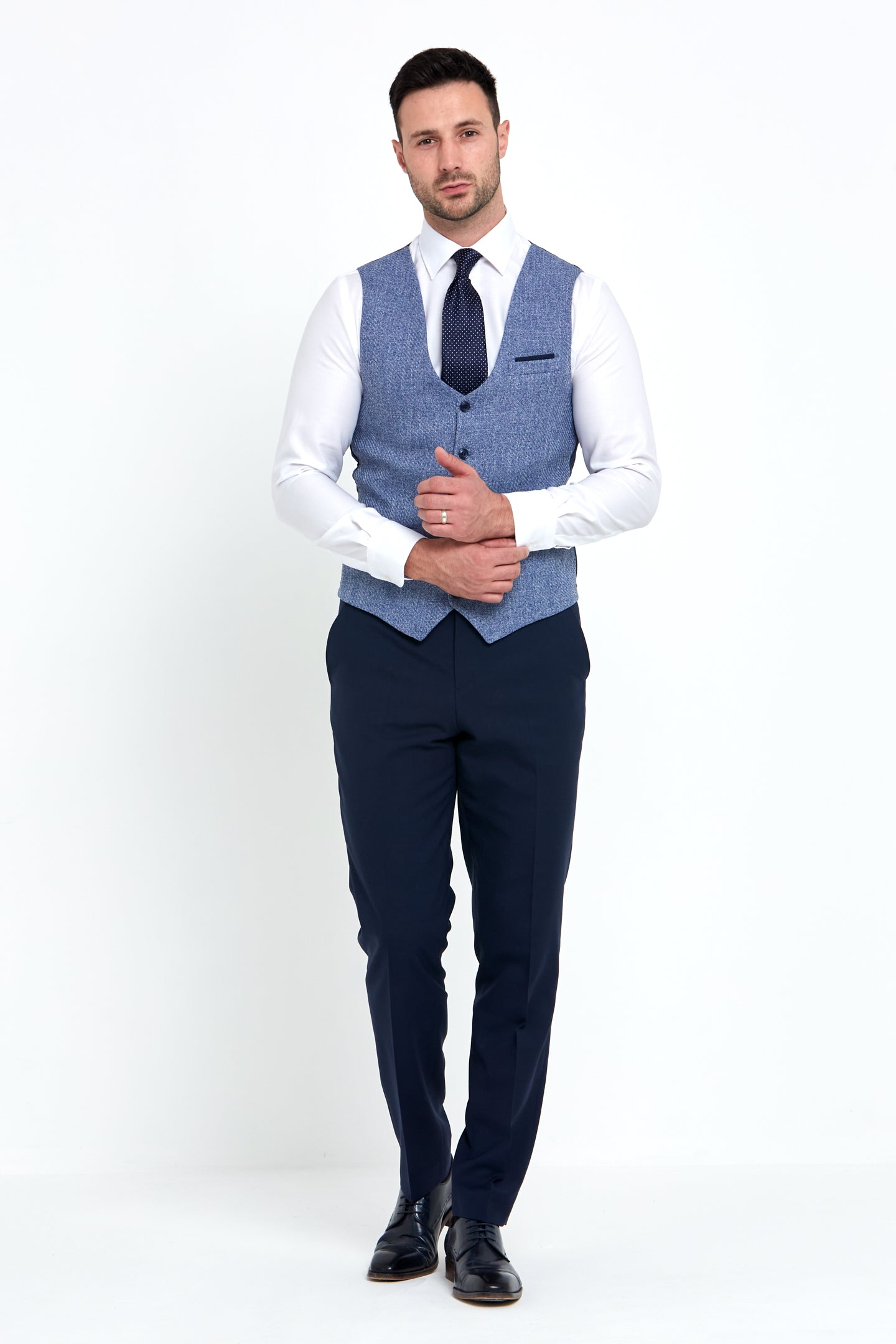 BENETTI Simon Tapered Fit Blue Waistcoat Blue model front view