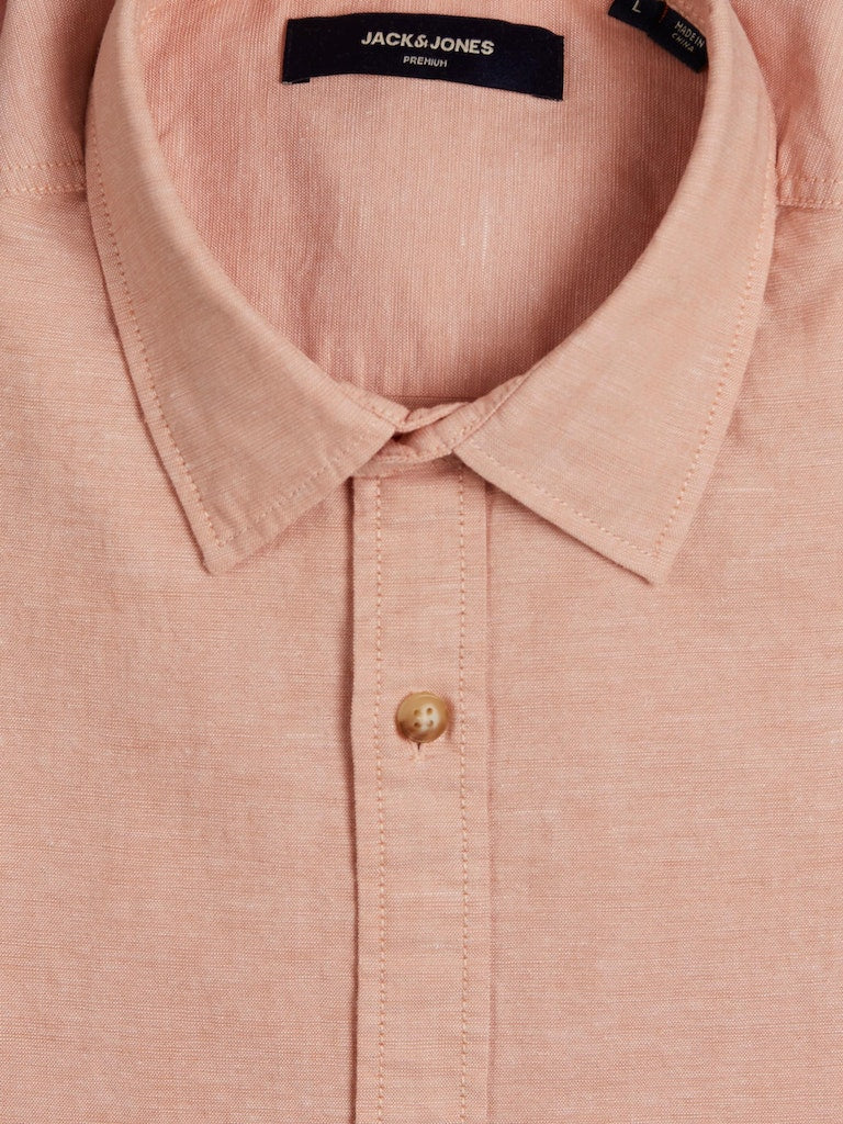 Jack & Jones Premium Summer Shield toast short sleeve shirt close-up view