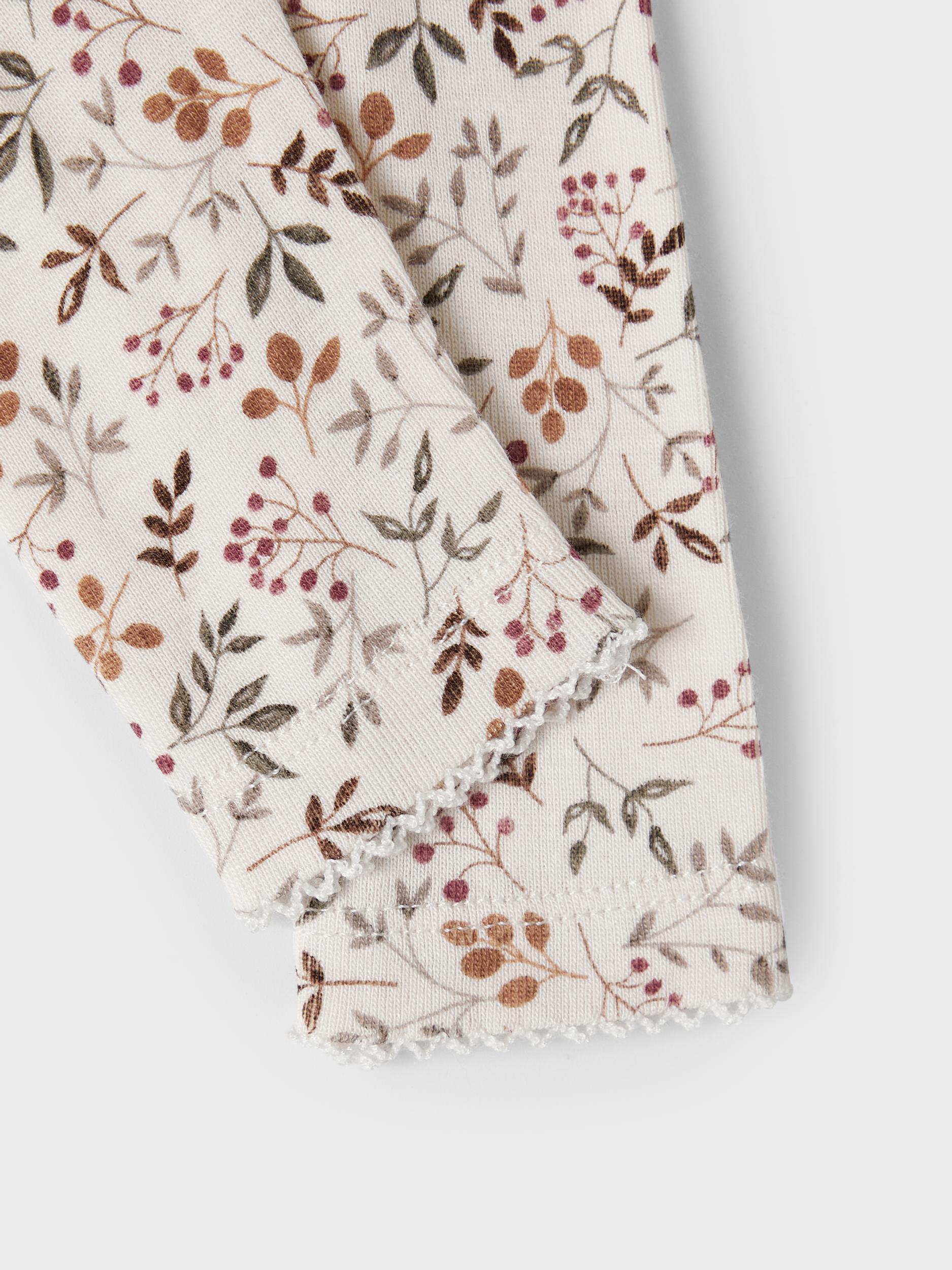Newborn Buttercream Nara Leggings-Close Up View