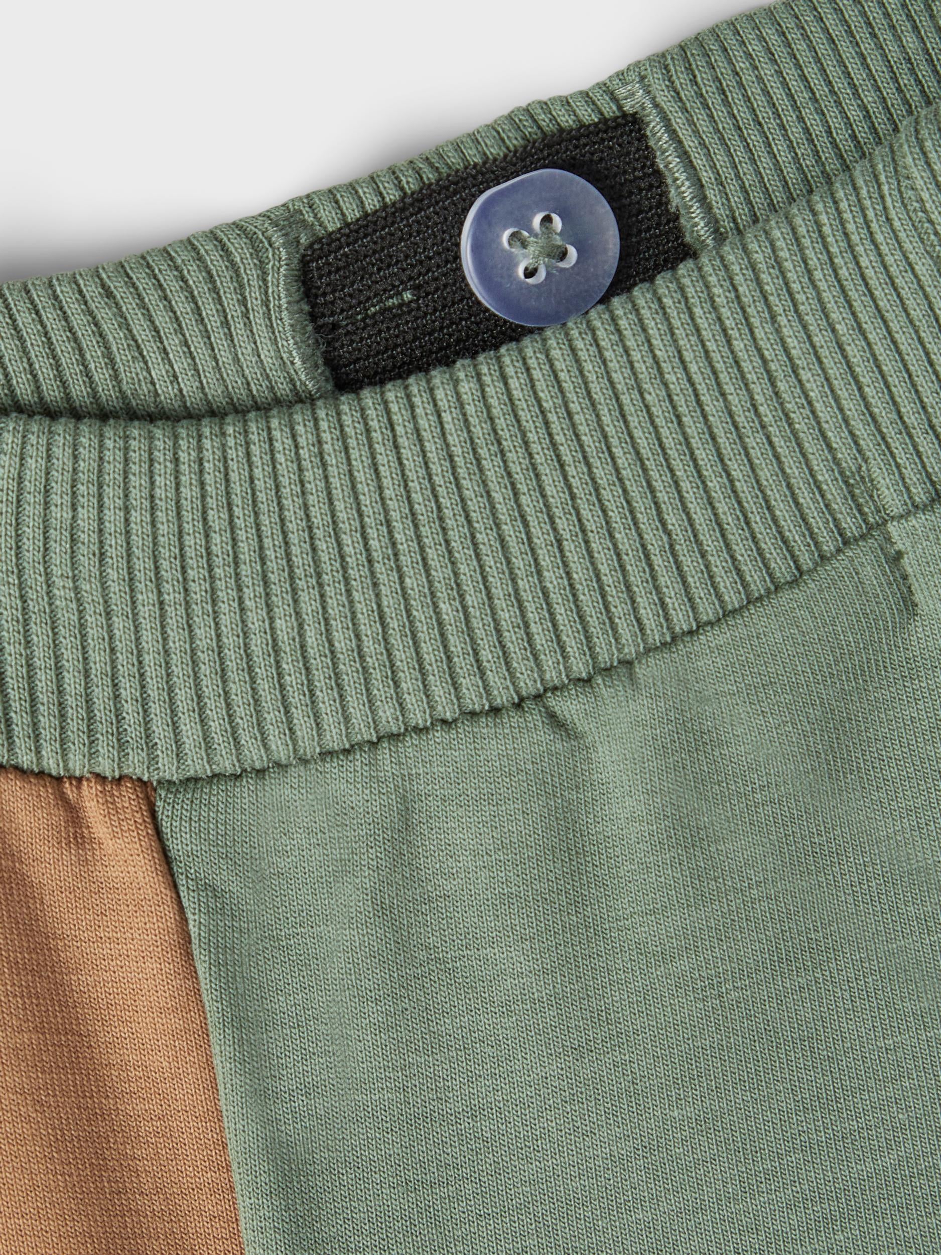 Boy's Laurel Wreath Bafio Sweat Pant-Close Up View