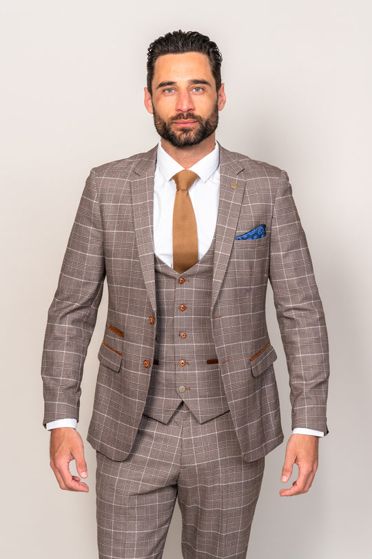 Men's Ray Tan Check Blazer-Model Front View