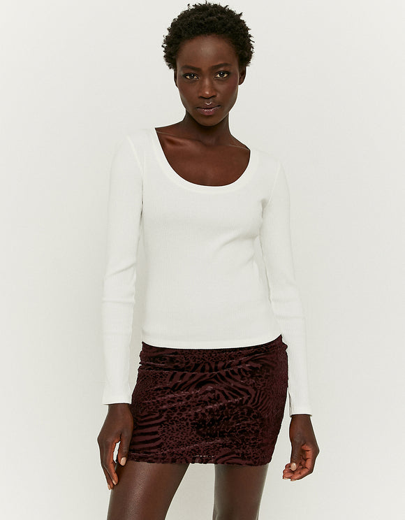 Ladies Basic Plain White Top-Model Front View