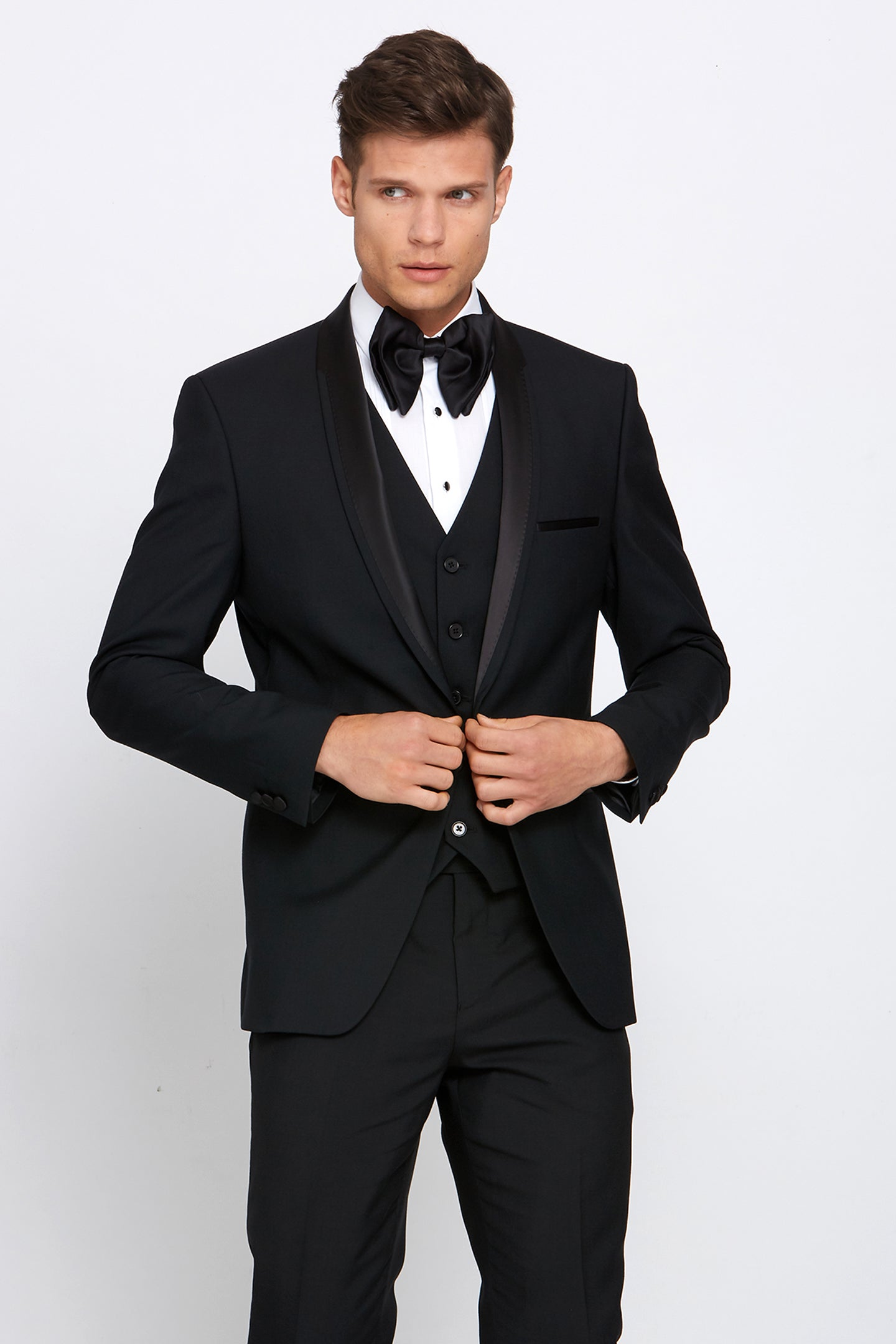 BENETTI James Shawl Tapered Fit Tux Jacket BLACK model front view