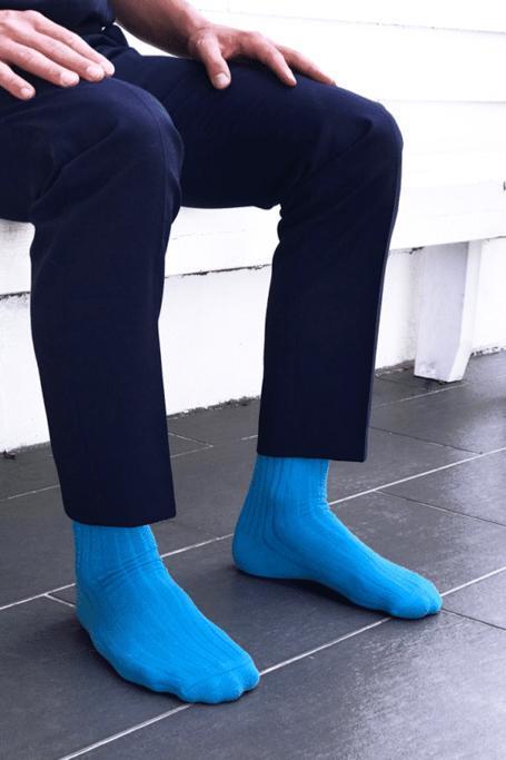 Bamboo Socks Sky Blue -Model view- SP082