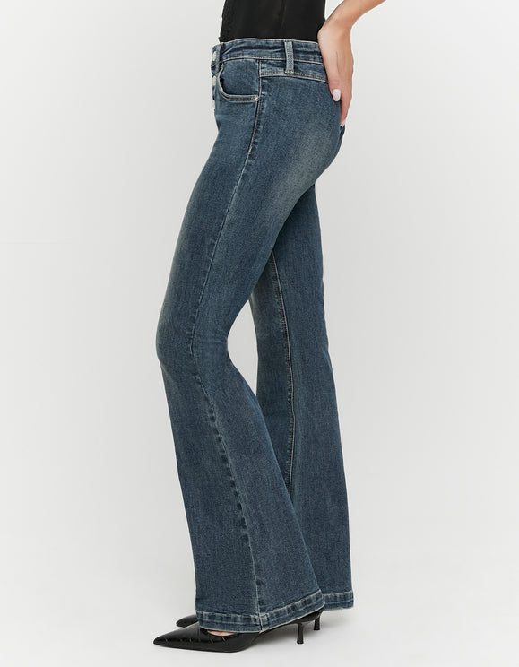 Tally Weijl Blue Flare Jeans worn by model, detail view
