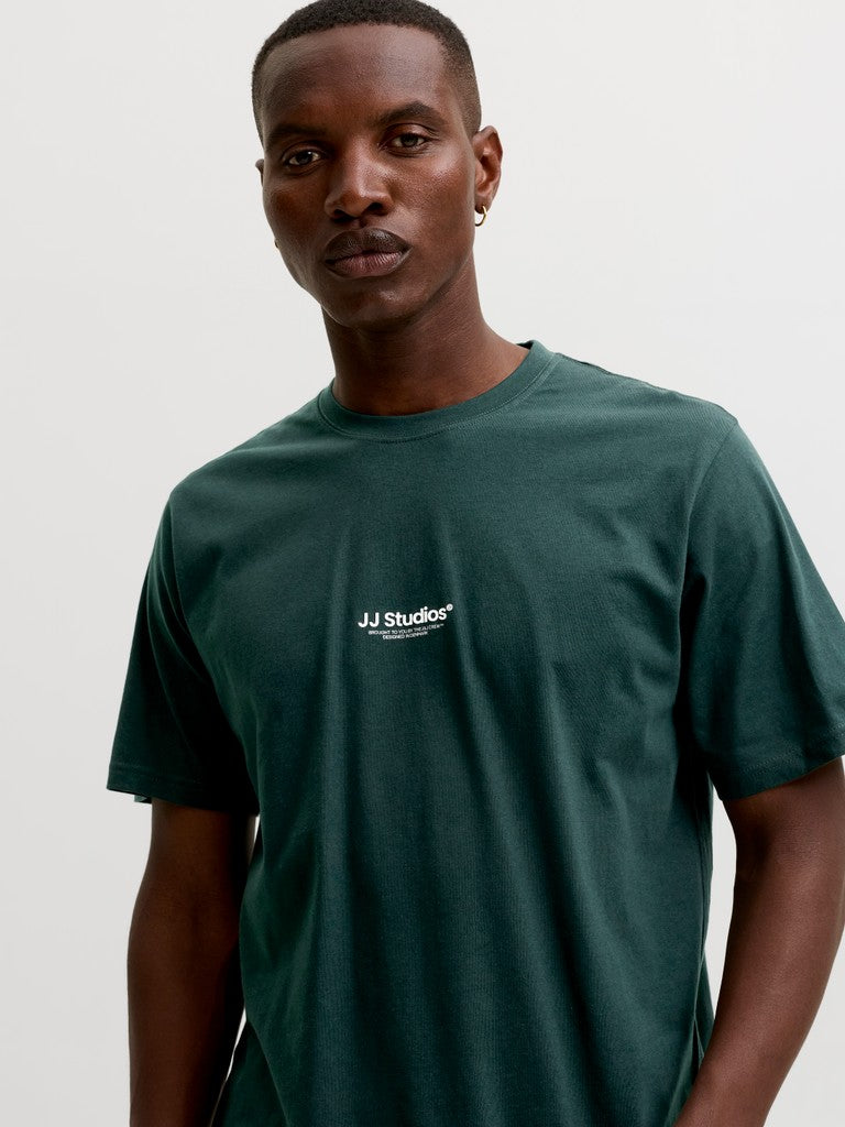 JACK & JONES Jjesoho Tee Crew Neck in Scarab half model view