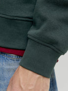 JACK & JONES Soho Sweatshirt Crew Neck in Scarab cuff detail