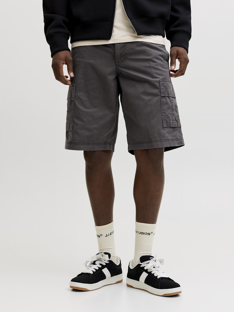 JACK & JONES Cole Matty mid cargo short in Asphalt front model view