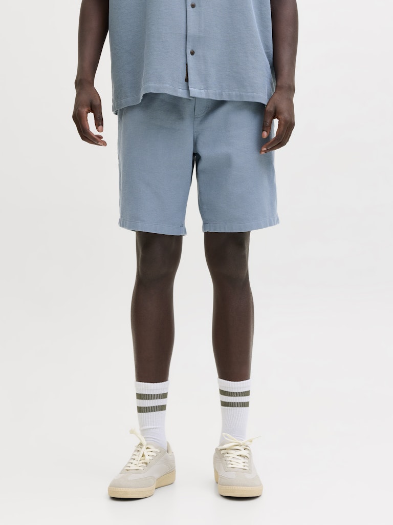 JACK & JONES Jaiden Waffle Resort Short in Blue Mirage front model view