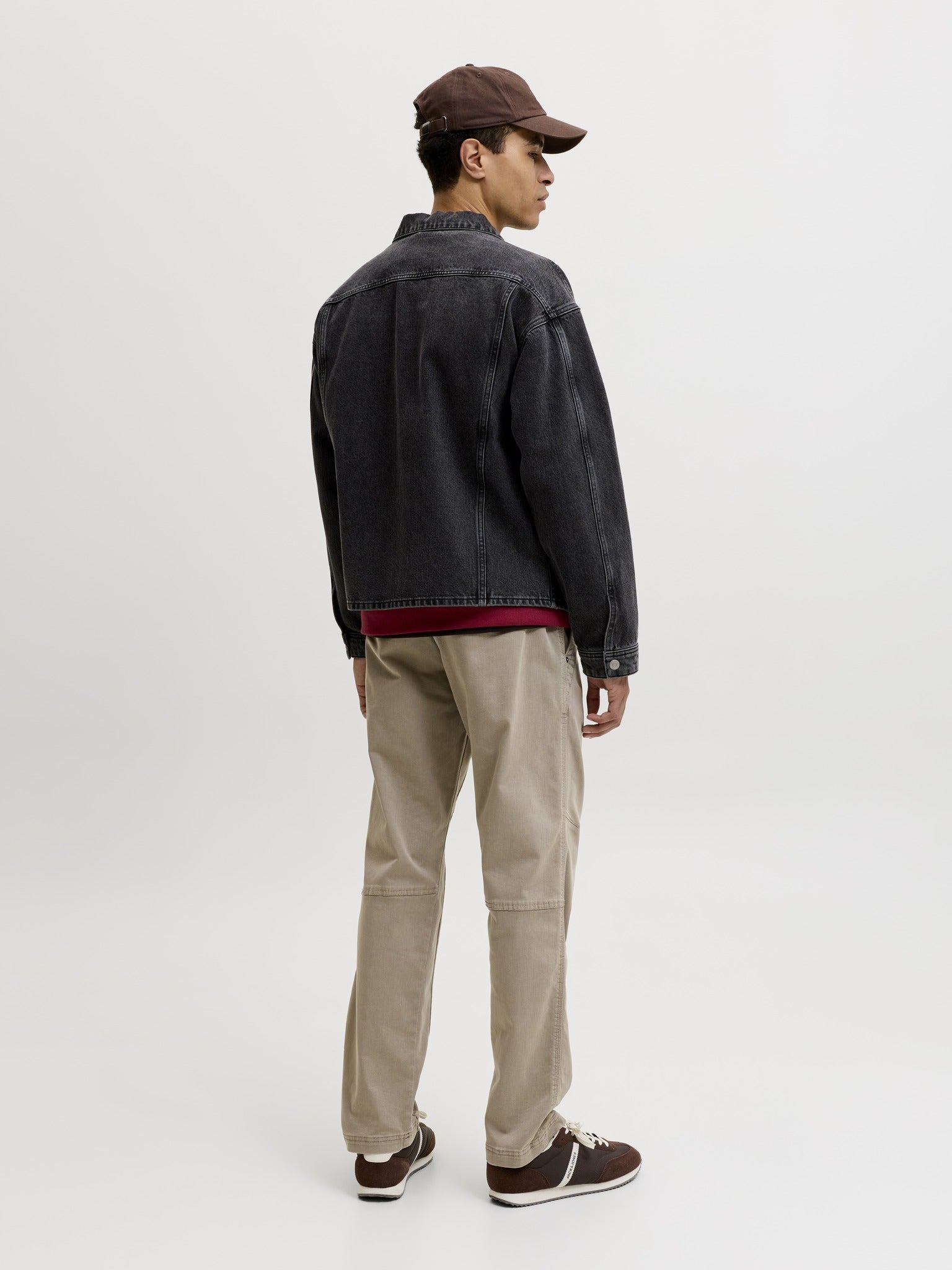 JACK & JONES Kane Dover Jogger in Crockery back model view