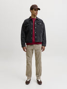 JACK & JONES Kane Dover Jogger in Crockery angled model view
