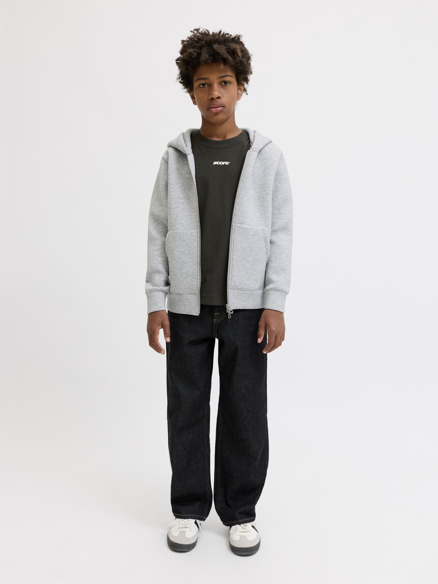 Jack Jones Youths Club Back Script Crew Neck Tee Junior in Peat full length model view