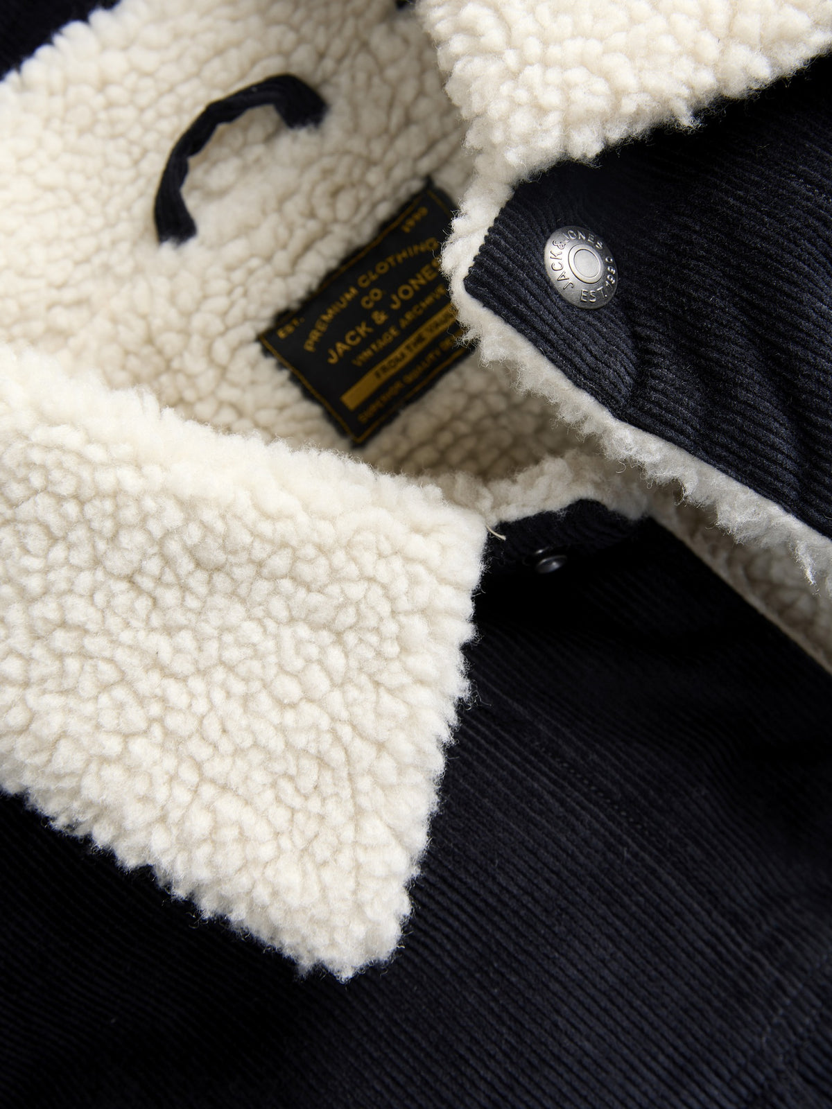 JACK & JONES Connor Corduroy Trucker Jacket in Dark Navy sherpa collar and button detail