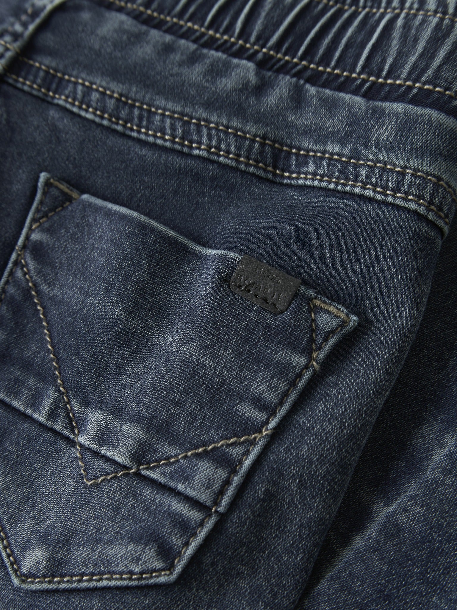 NAME IT Ryan Slim Sweat Jeans in Blue Denim back pocket detail