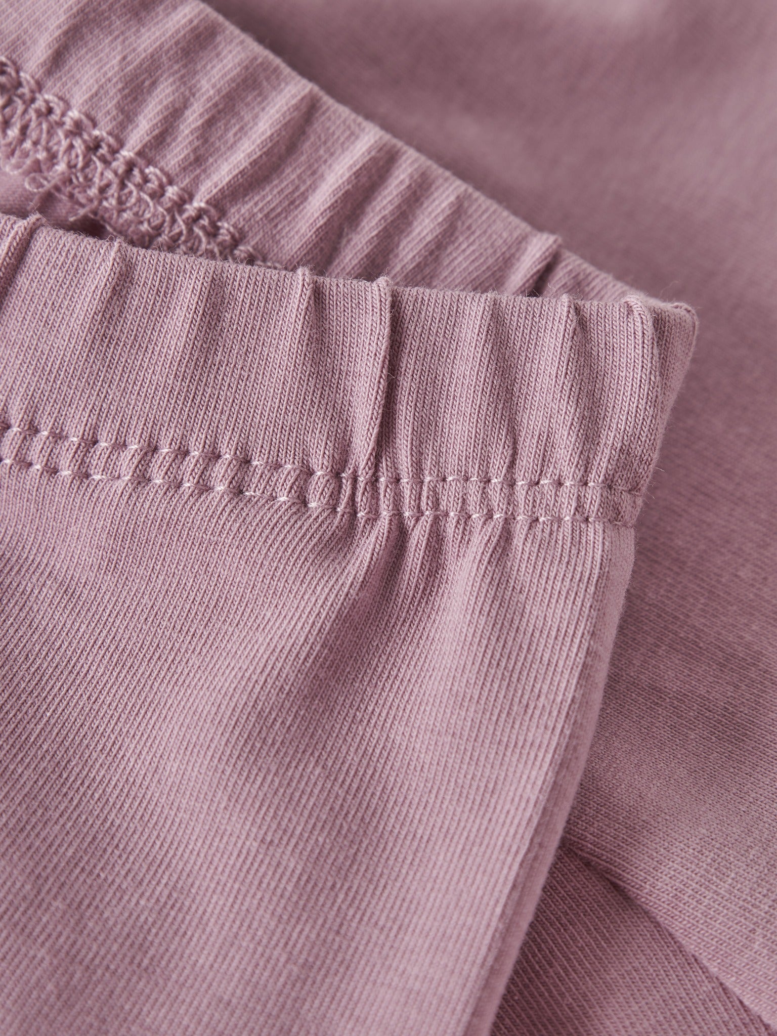 NAME IT baby Vuvivian leggings in Lilas angled view