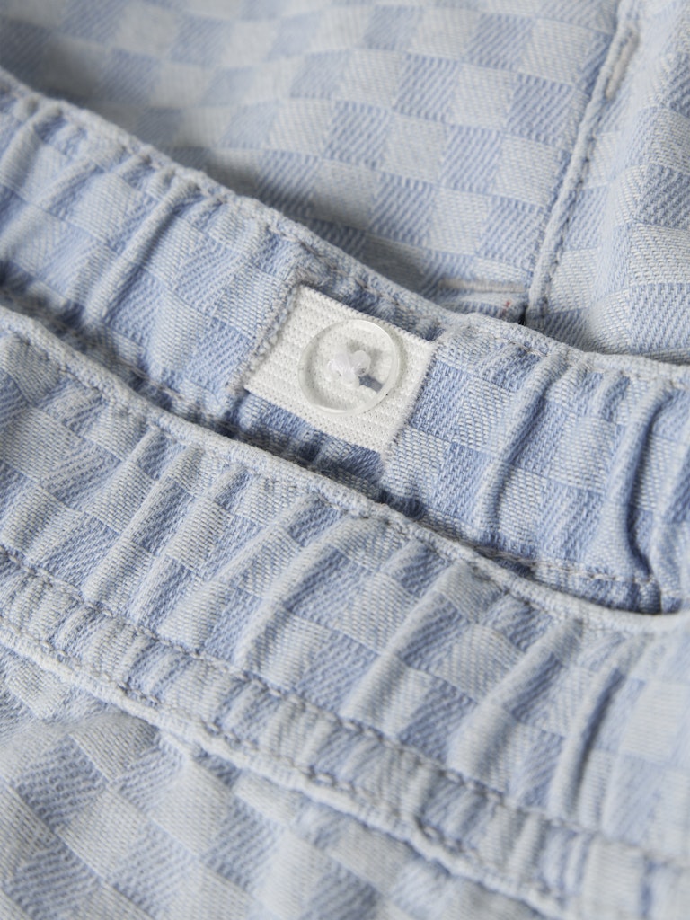 NAME IT Ben jogger shorts medium blue denim detail view