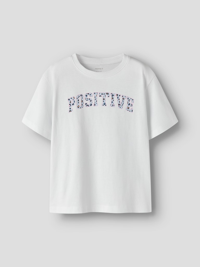 Graphic detail of the Name It Fahiraz Bright White Print Top in Bright White/Blue