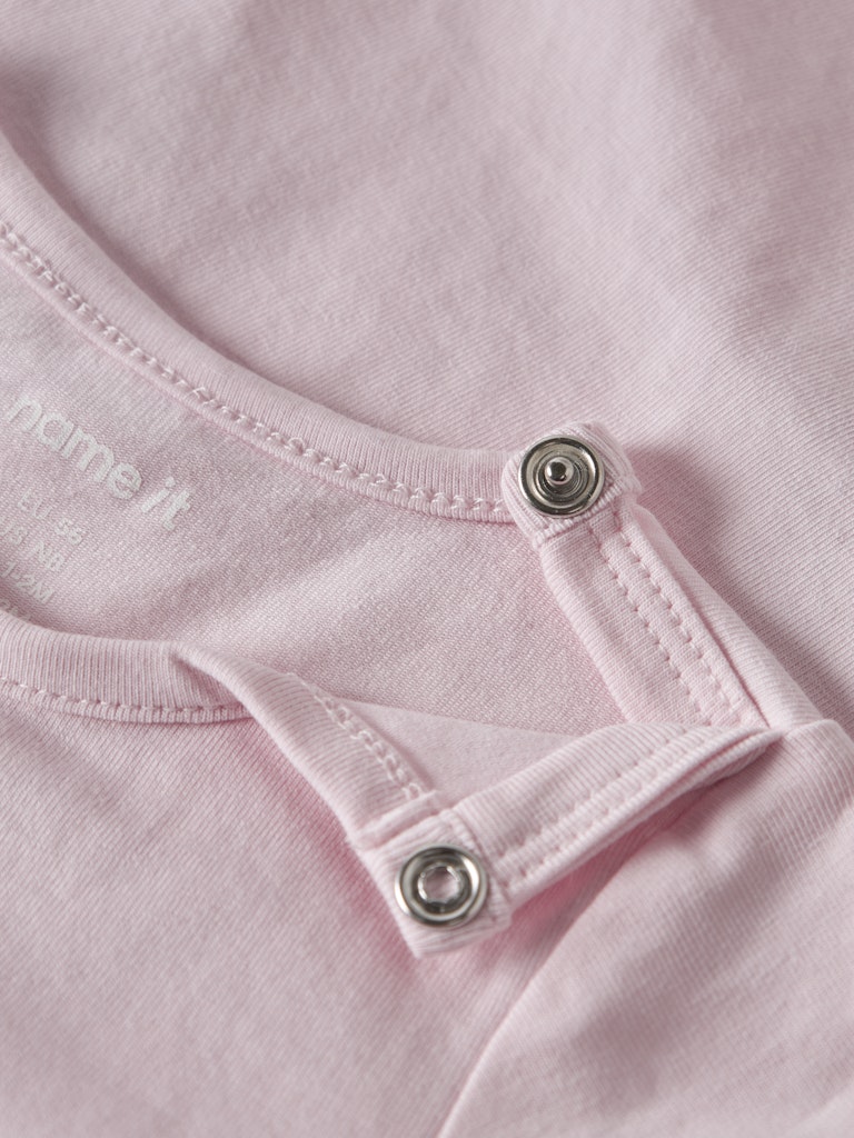 NAME IT Jeanelle Short Sleeve Top Cradle Pink close up view