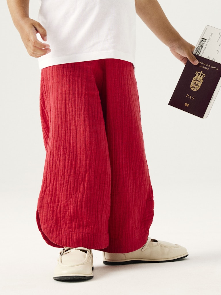 NAME IT Julita pant in urban red textured fabric detail