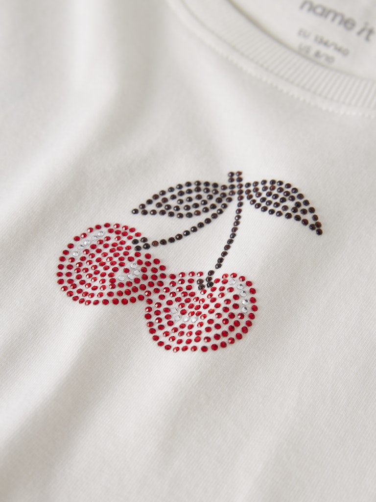 NAME IT Karina Short Sleeve Top in Wispy Clouds cherry motif