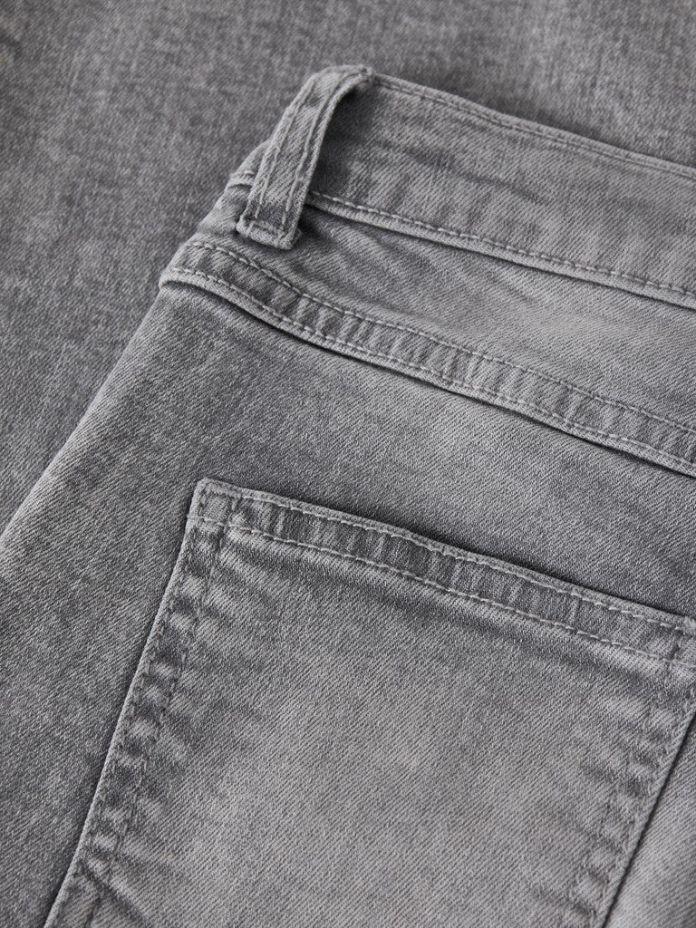 NAME IT Rose Wide Jeans Tb in Medium Grey Denim back pocket detail