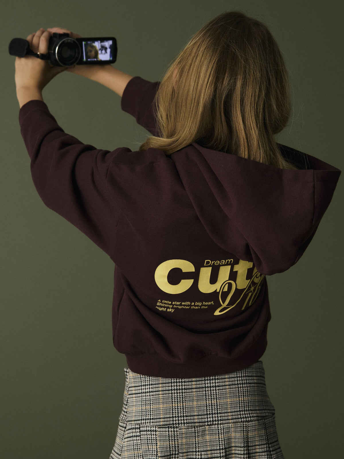 NAME IT Roloui Long Sleeve Rlx Sh Sweatshirt Wh in Catawba Grape back view on model
