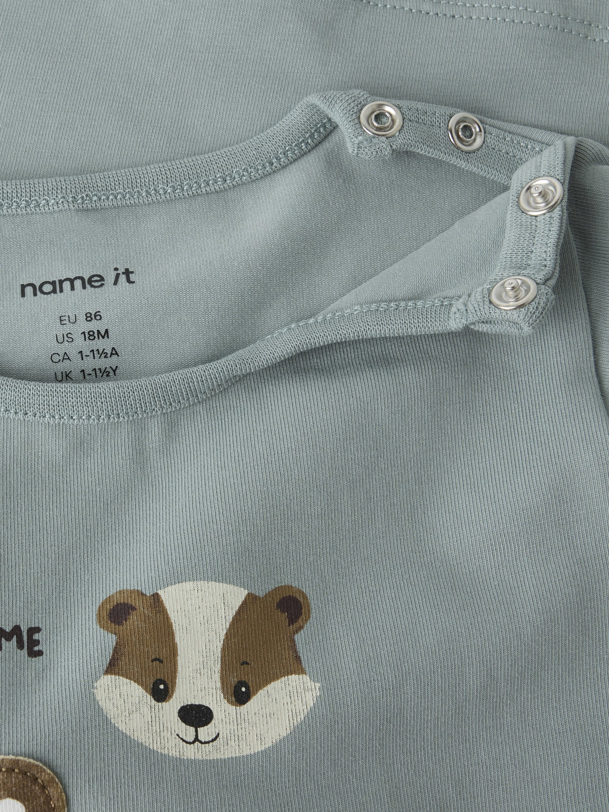 NAME IT Racer Baby Boys’ Long Sleeve Animal Print Top in Abyss, shoulder press studs and animal graphic detail