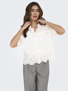 ONLY Valais Short Sleeve Shirt Wvn in Cloud Dancer broderie anglaise