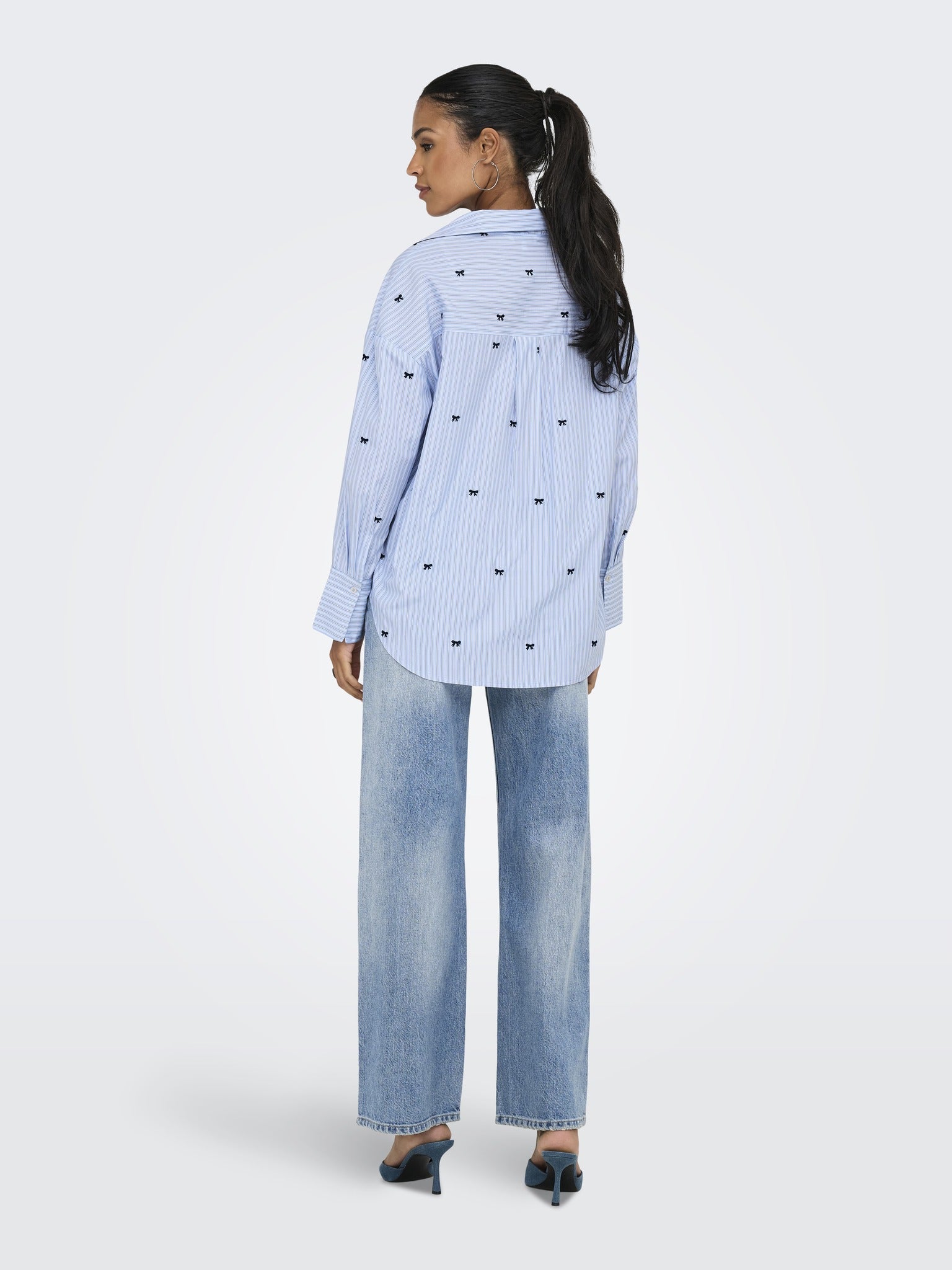 ONLY Oregon Zeidi Long Sleeve Bow Shirt - Serenity - back model view