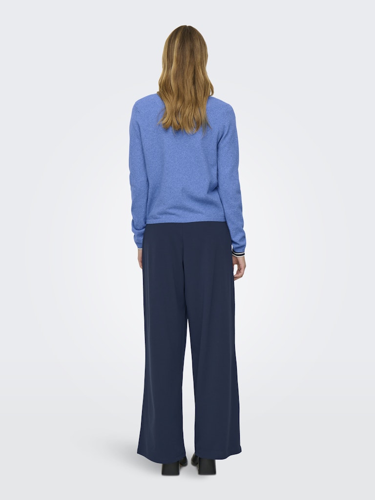 ONLY Loyal V - neck Pullo Knt in Ultramarine Melange back model view