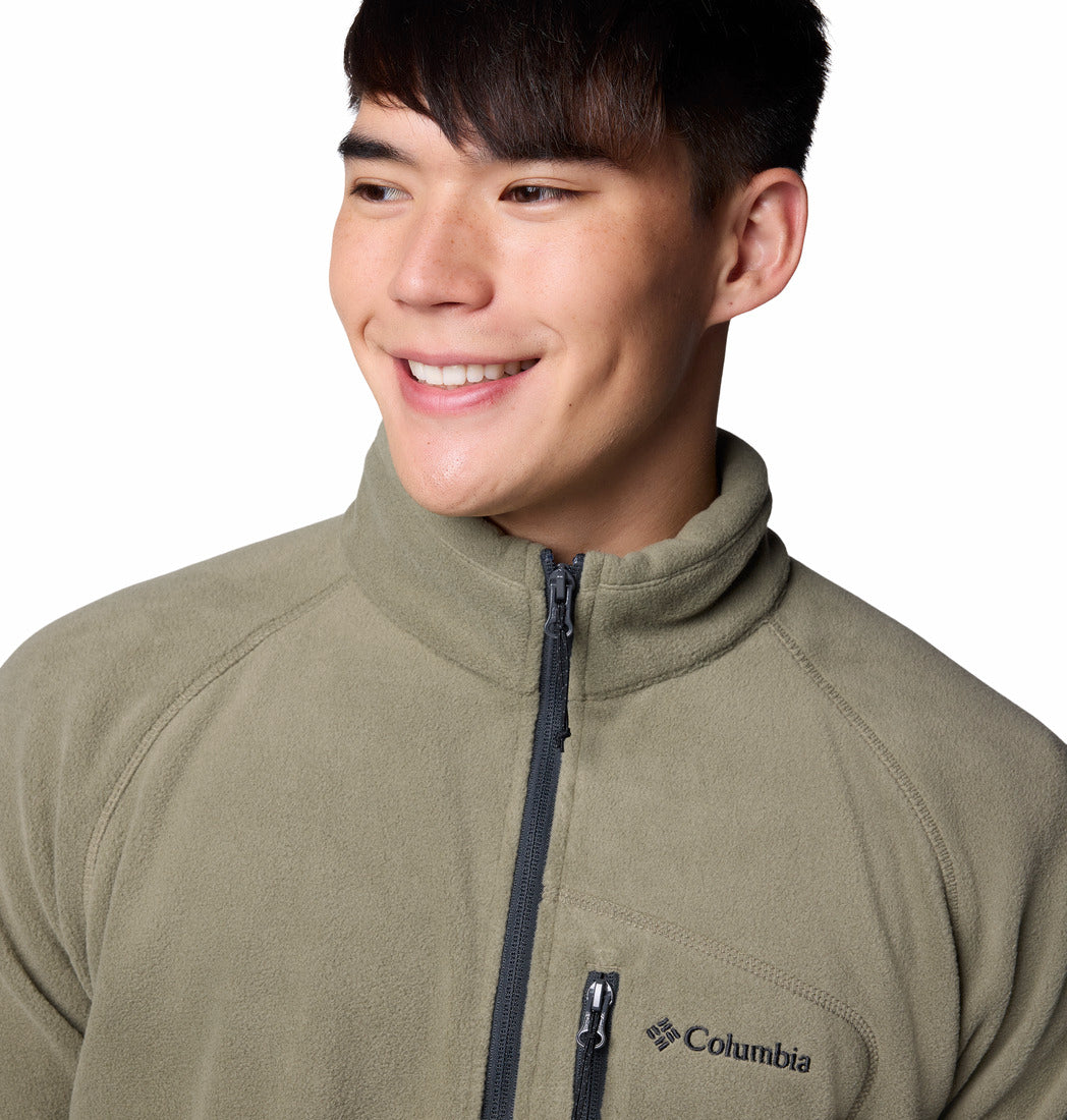 Columbia Mens Fast Trek III Half Zip Fleece in Stone Green, detail view of collar and logo
