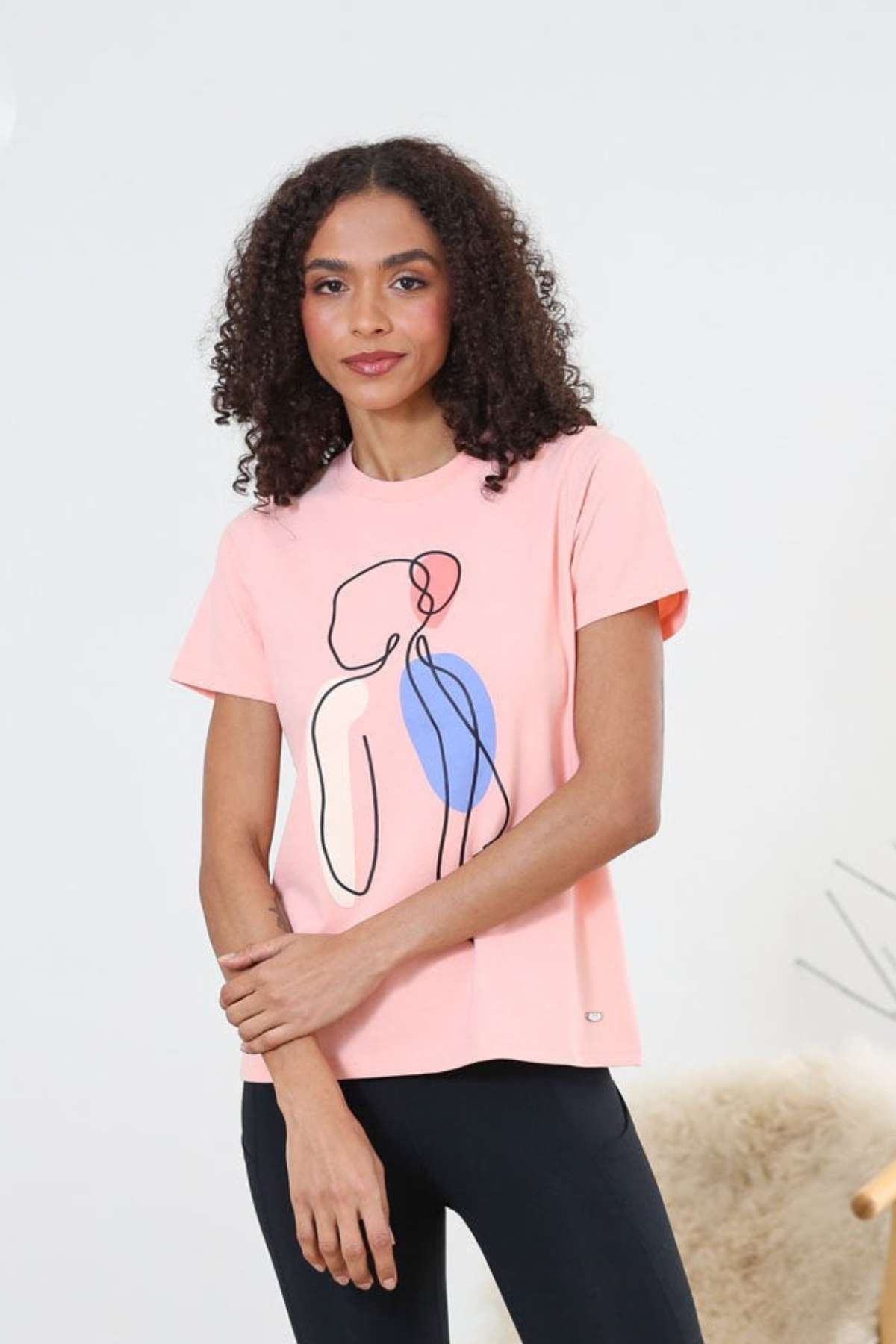 RANT & RAVE LADIES Relax & Renew Meryl Peach Tee peach detail view